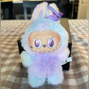 LABUBU - The Monsters -Big Into Energy- LUCK - new. no box card is included